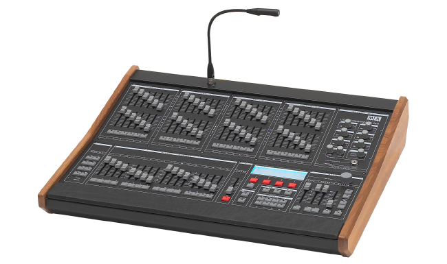 MA Lightcommander II 24/6